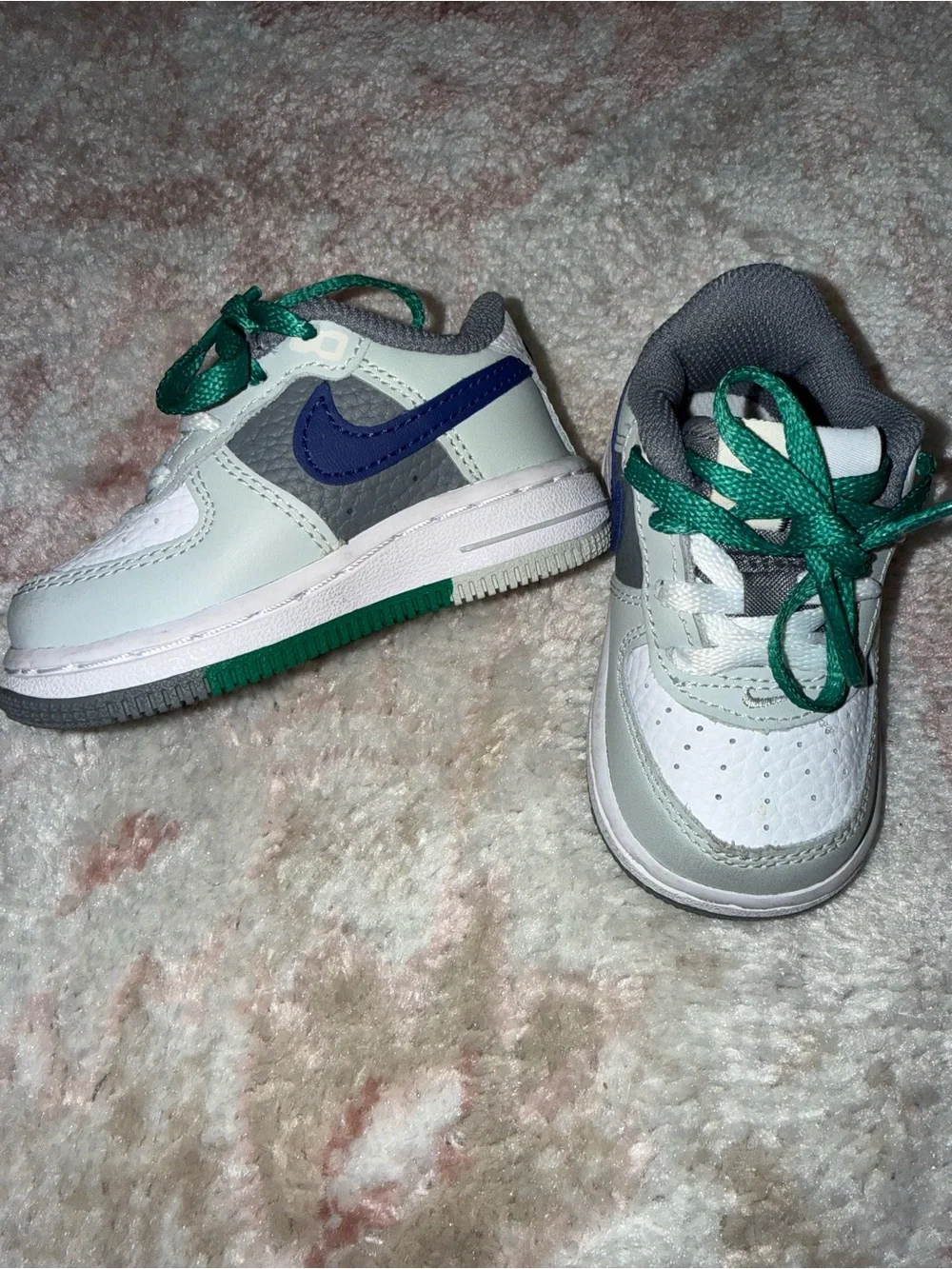 Nike lightweight kids